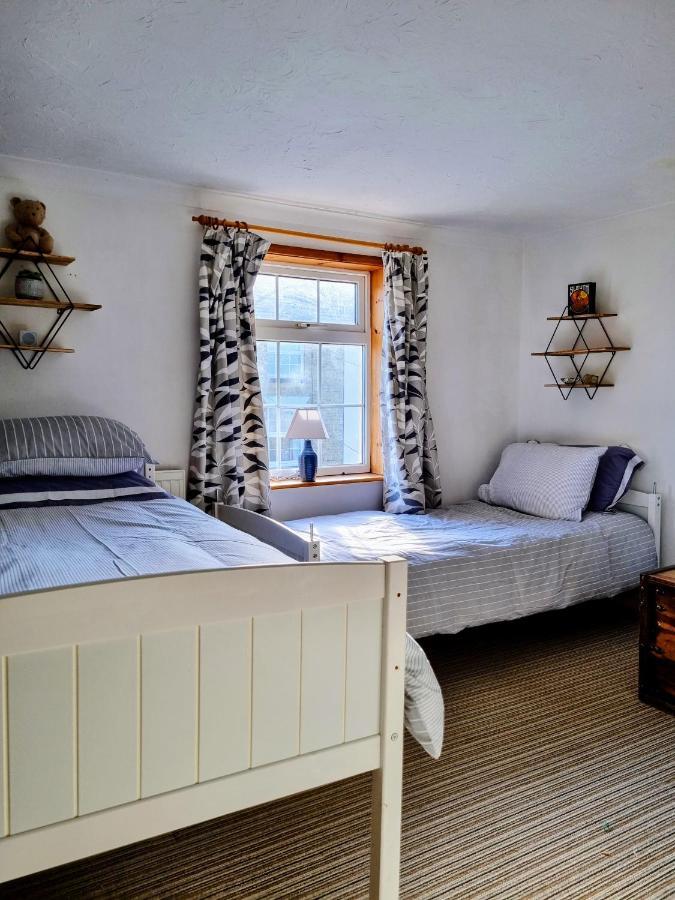 2 Bedroom House Within Walking Distance Of Town Cowes  Εξωτερικό φωτογραφία